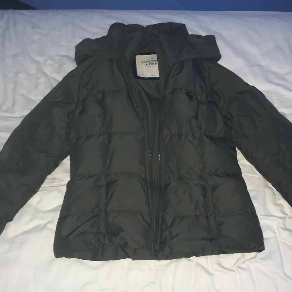 Amber Crombie and Fitch Puffer Coat Down Insulated
